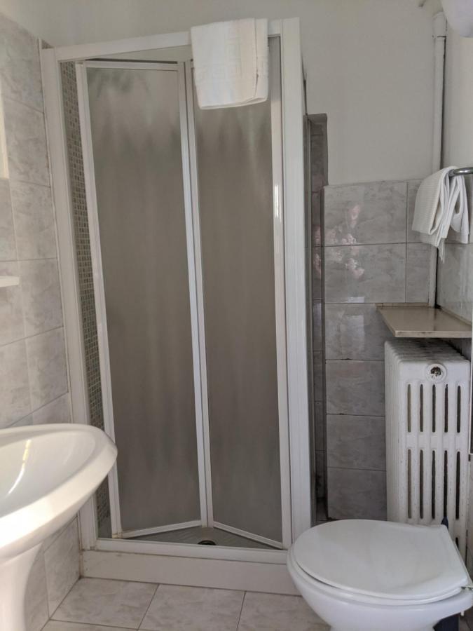 Hotel Dorico Анкона Екстериор снимка